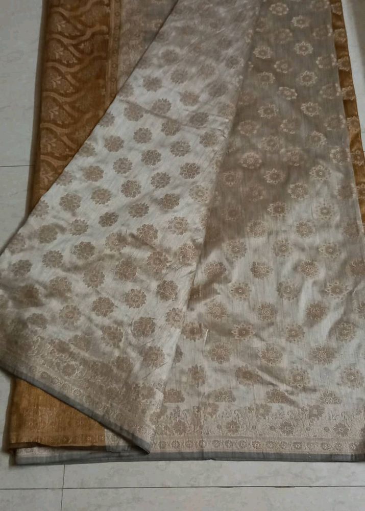 A Beautiful Banarasi Saree
