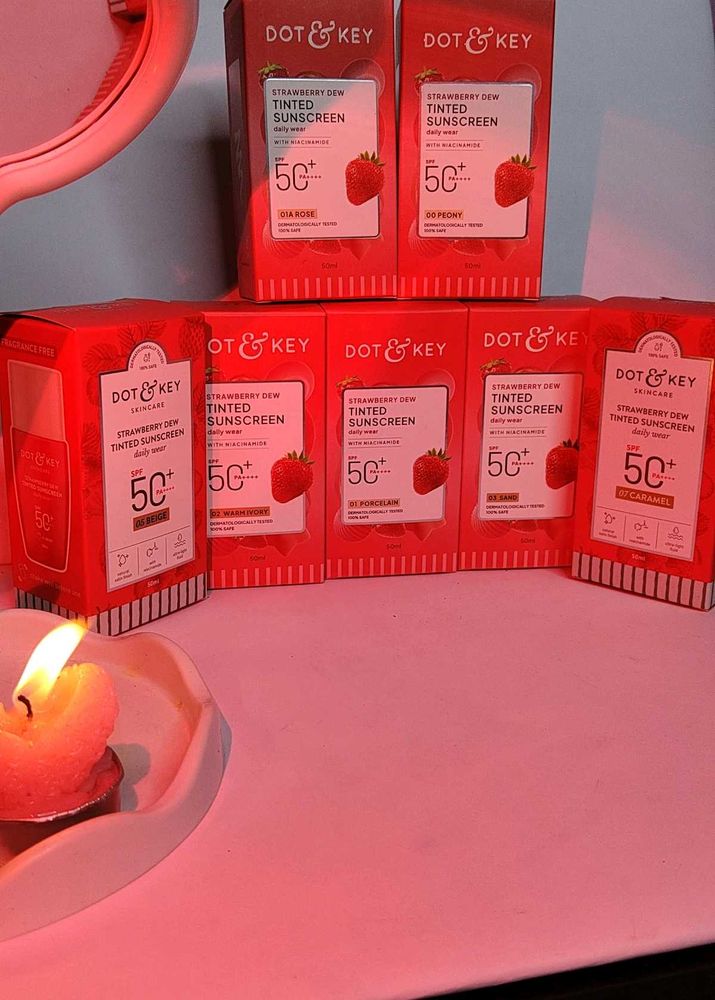 Dot &amp; Key Strawberry Dew Tinted Sunscreen