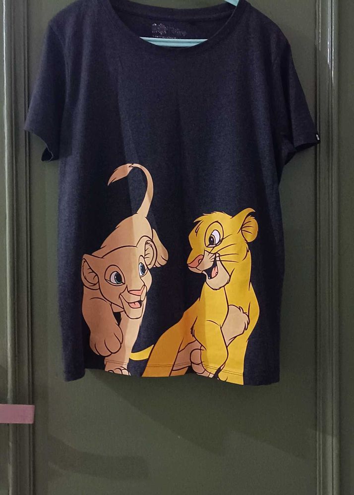 Disney tshirt