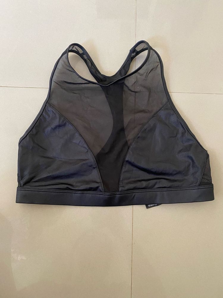 Stylish Black Mesh Sports Bra