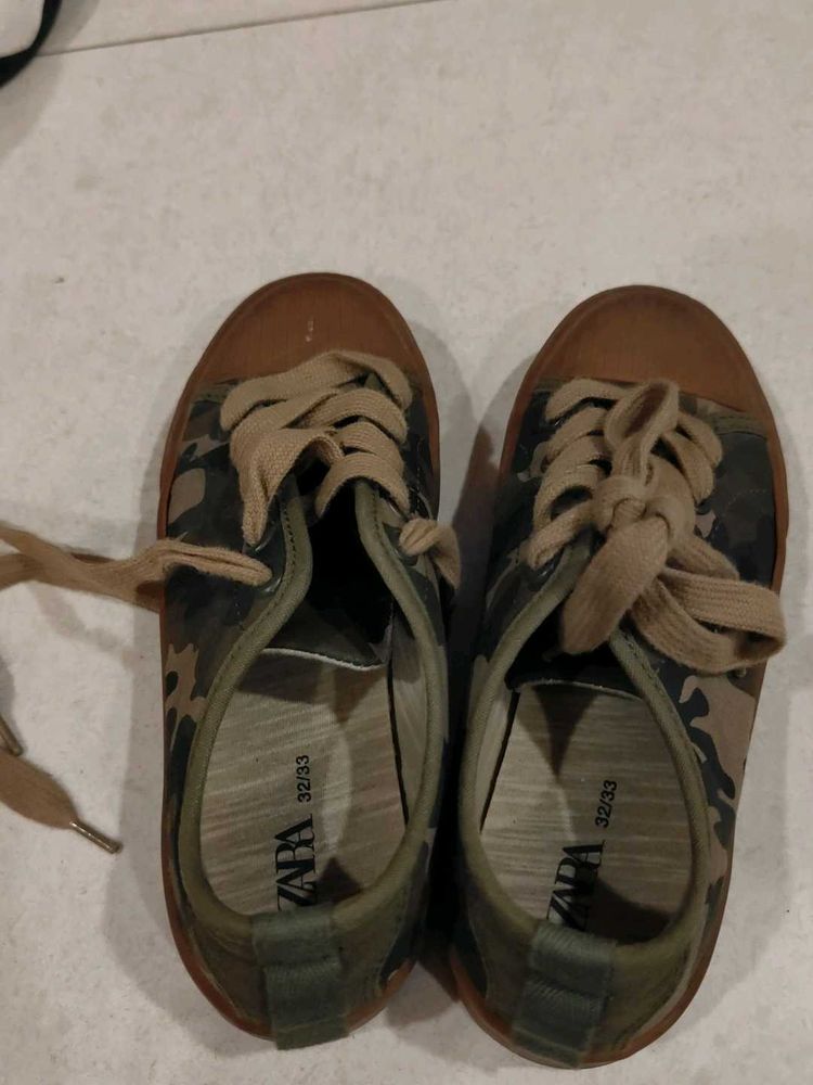 Stylish Camouflage Sneakers