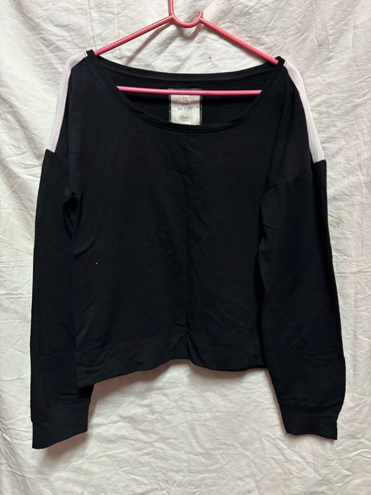 shoulder off t shirt 👚