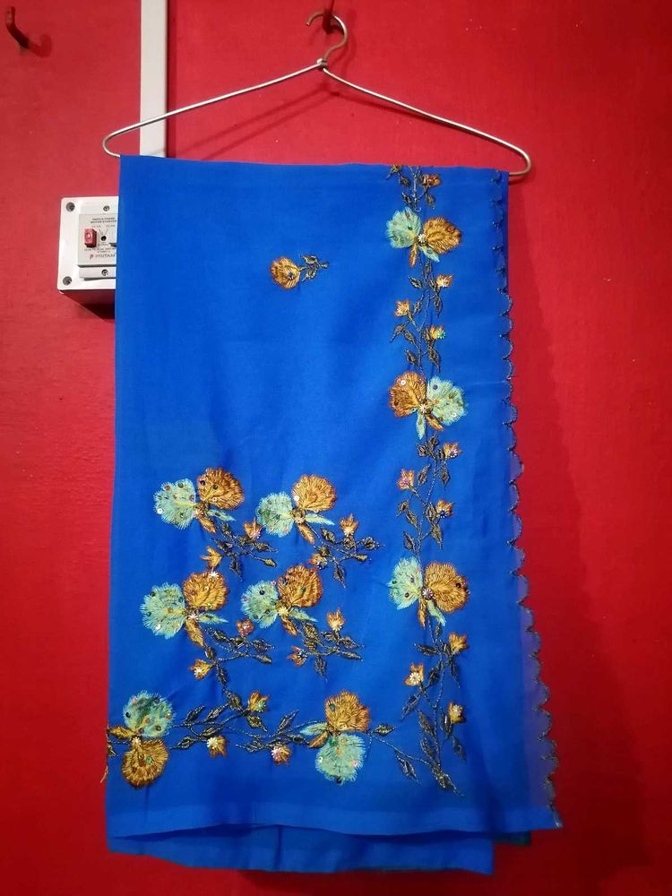 Women Blue Embroidered Georgette Saree.