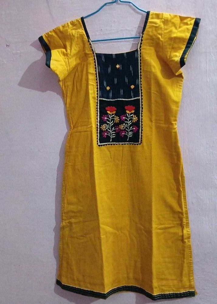 Vibrant Yellow Embroidered Kurta (with margin)