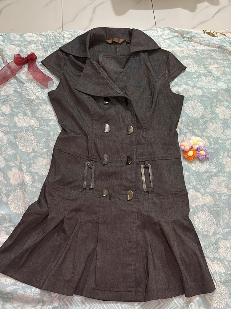 Chic Sleeveless  Dress