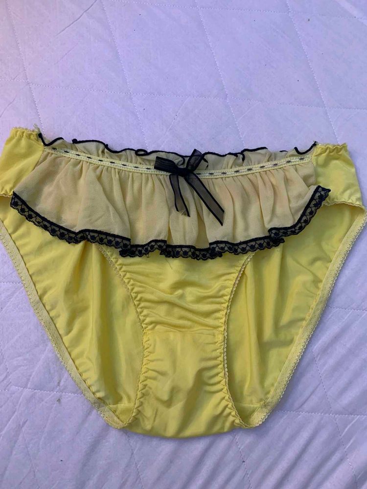 Cute Yellow Ruffled Briefs with Black Lace Trim