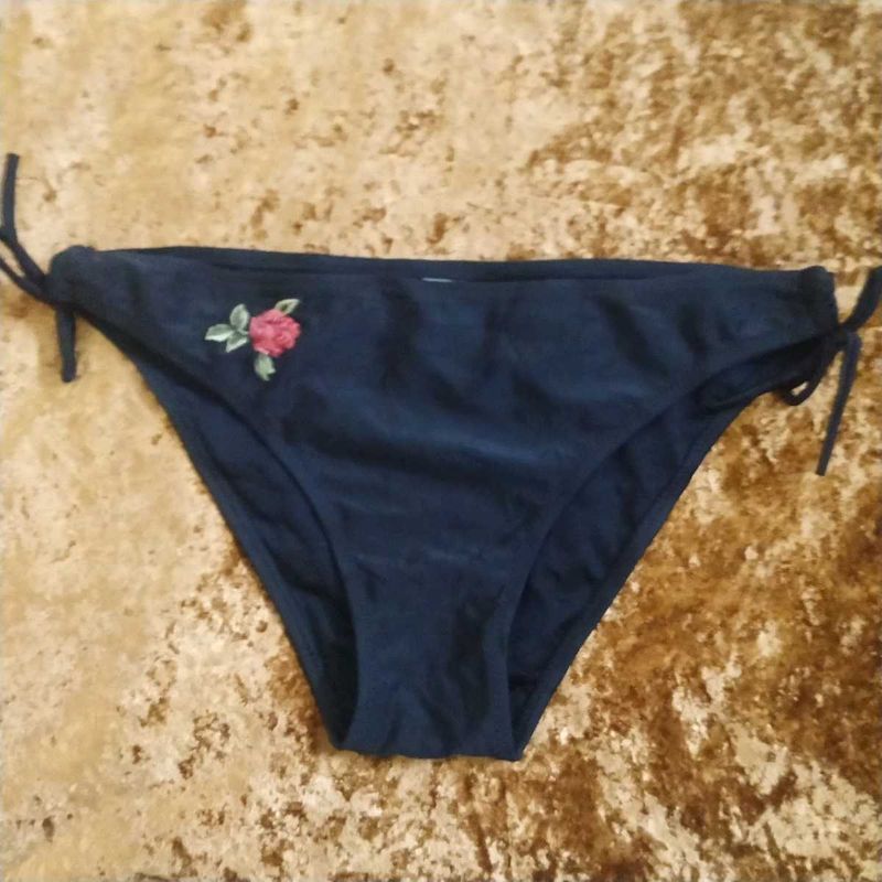 Imported Bottom