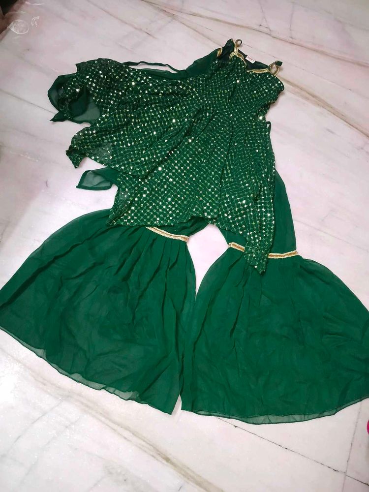 Sparkling Emerald Green Kurta Set
