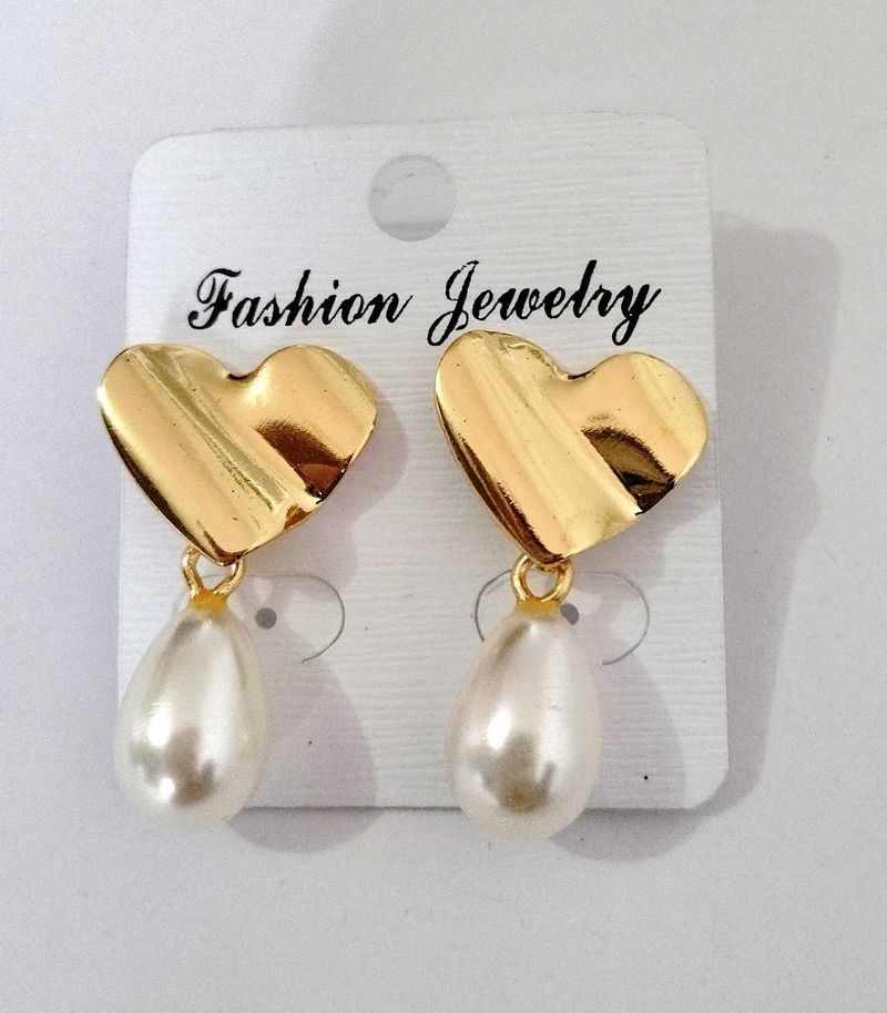 Beautiful Heart Earrings 😍
