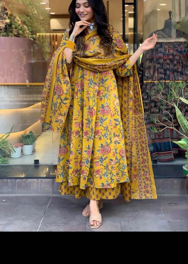 Yellow Floral Print Kurta Set with Dupatta