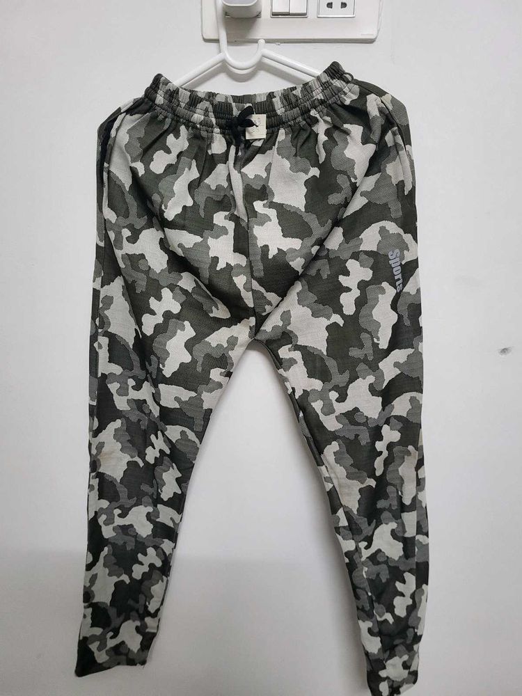 Camouflage Print Jogger Pants