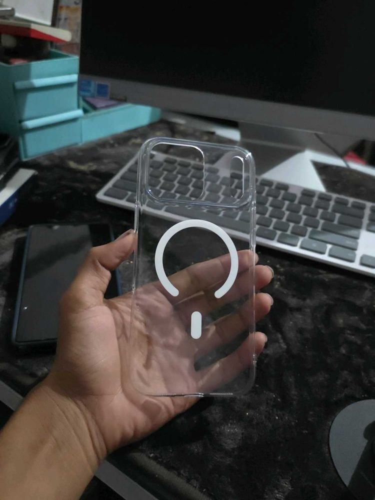 Anti Yellow Clear Phone Case with MagSa