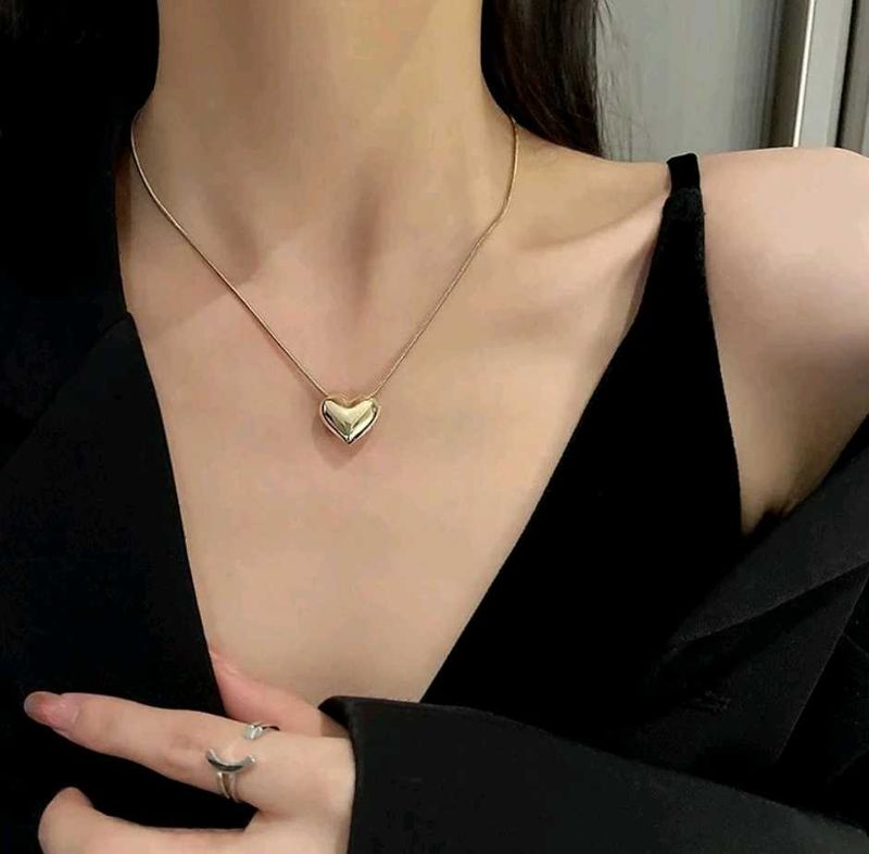 Anti Tarnish Heart Pendant Necklace