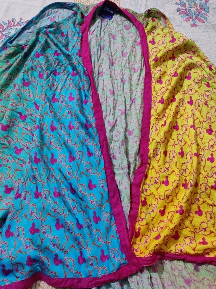 Vibrant Mickey Mouse Print Shrug