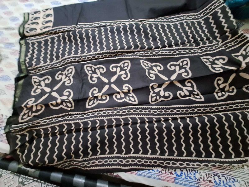 Mul Cotton Black Beauty