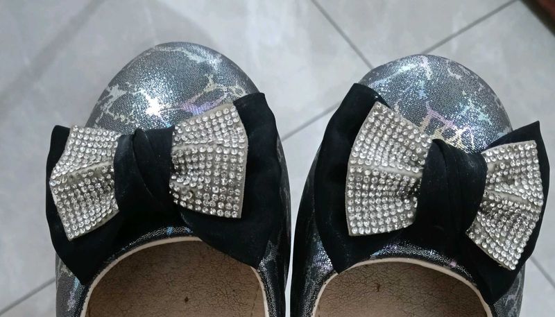 Sparkling Bow Ballerinas