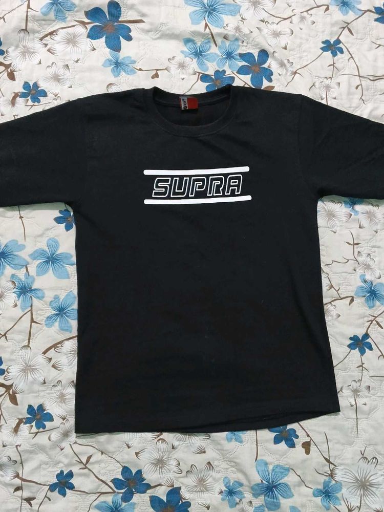Black Supra Graphic T-Shirt size M