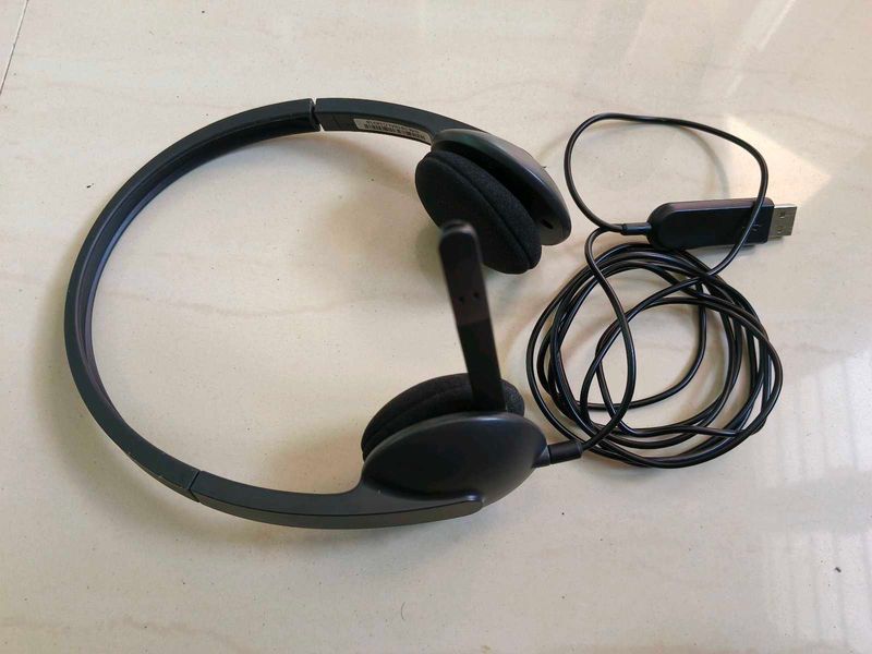 Headphones with Microphone Logitech brand