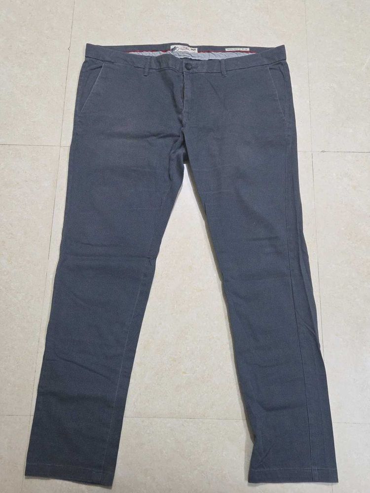 Men's Grey Casual Trousers