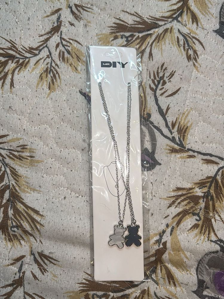 Cute Bear Pendant Necklace Set for couples