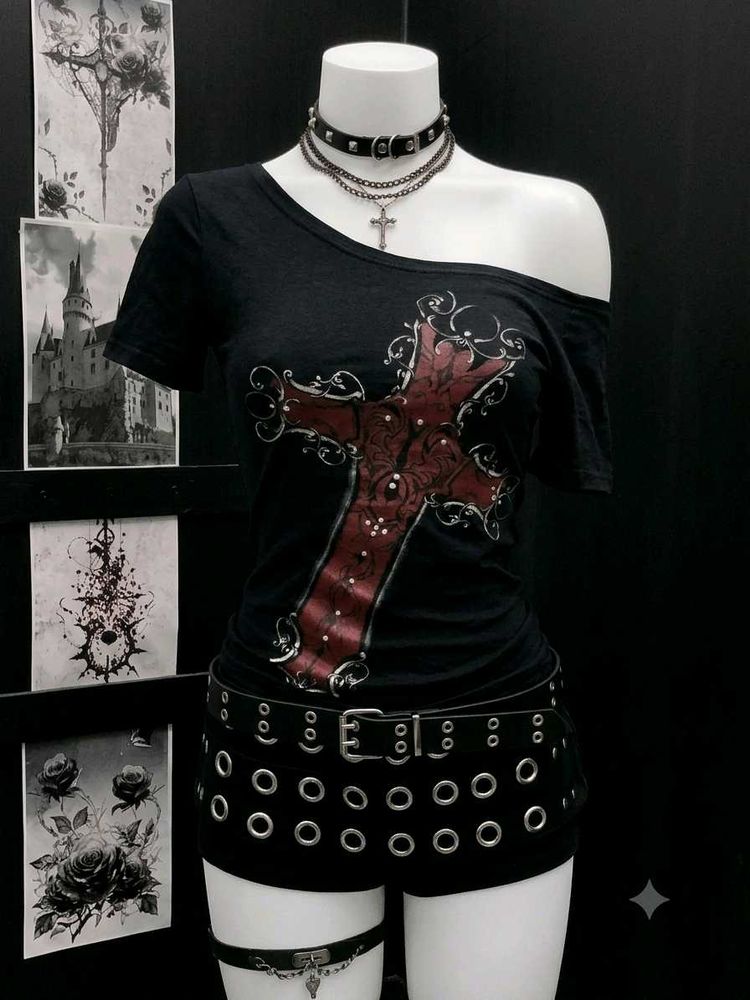 Y2K Grunge emo off Shoulder tee