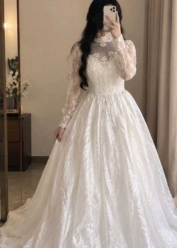 Elegant White gown
