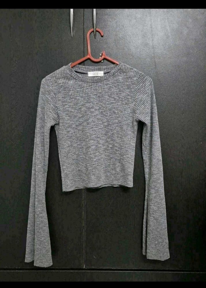 Gray Ribbed Bell Sleeve Crop Top
