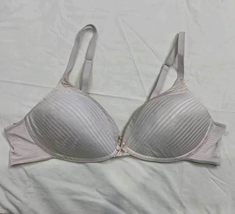 ❤️‍🔥 Comfortable Striped Bra
