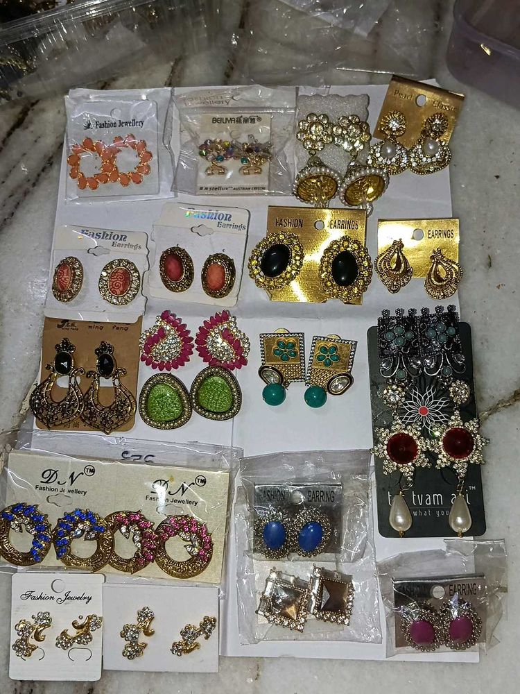 all 23 in 1200rs of Fashion Earrings