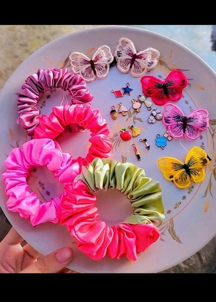 Combo Of Scrunchies And Buttefly Clips