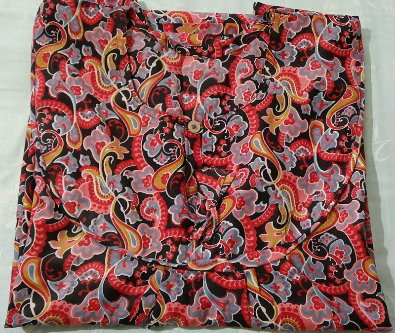 Vibrant Paisley Print Nighty
