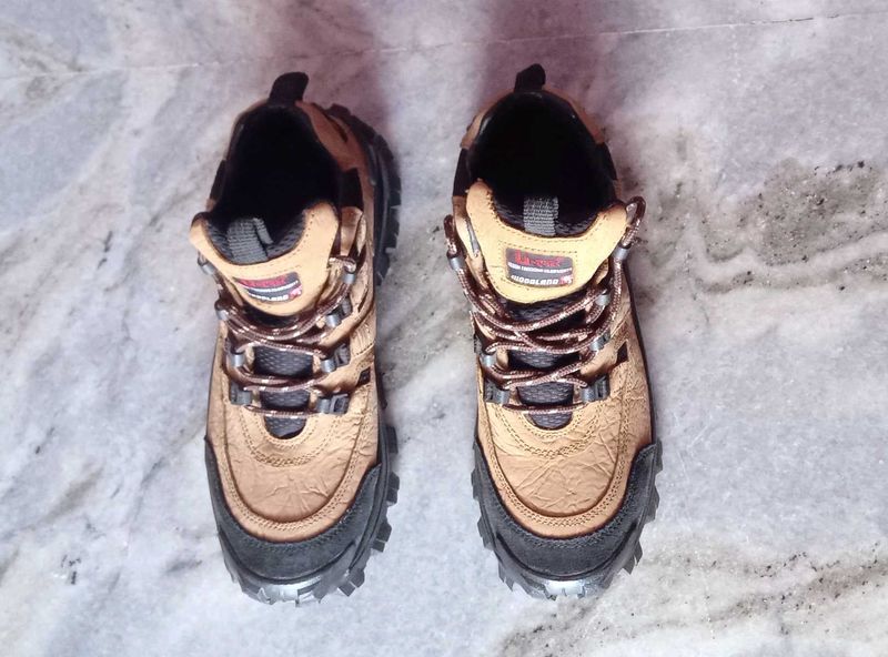 Woodland Trekking Shoes