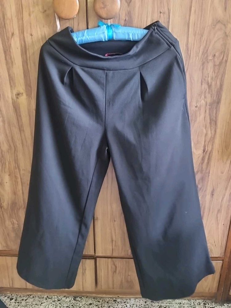 Chic Black Culottes Pants