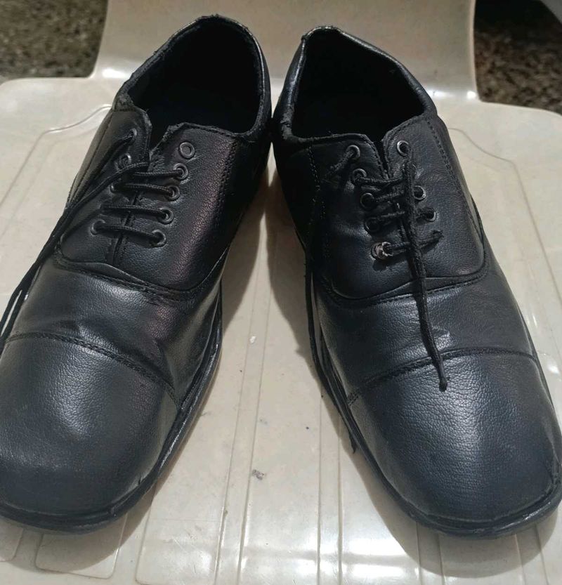 Men brand new formal shoes!!