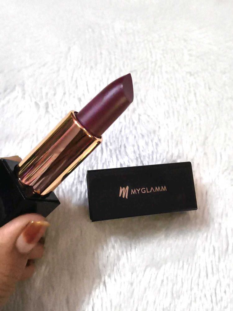 MyGlamm Manish Malhotra Soft Matte Lipstick - Viol