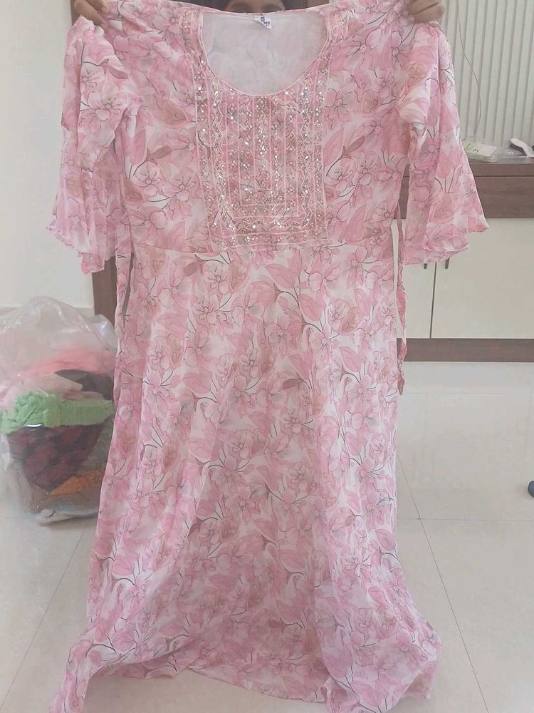 Beautiful Pink Floral Kurta
