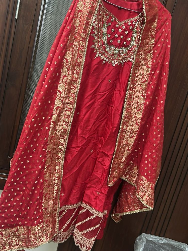 Elegant Red &amp; Gold Ethnic Suit