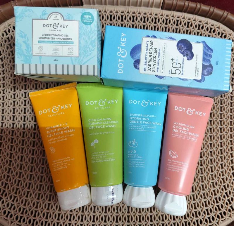 Dot &amp; Key Skincare Set - Face Washes &amp; Sunscreen