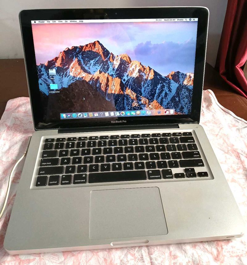 MacBook Pro Laptop 13 inch (mid 2012)