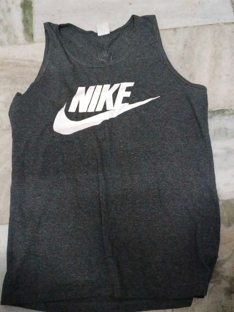 Men's Nike Sleeveless T-Shirt