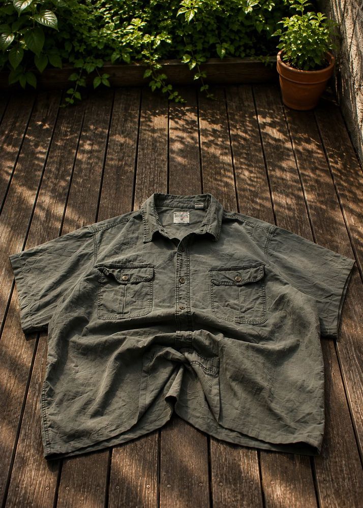 Men's Short Sleeve Button-Up Shirt