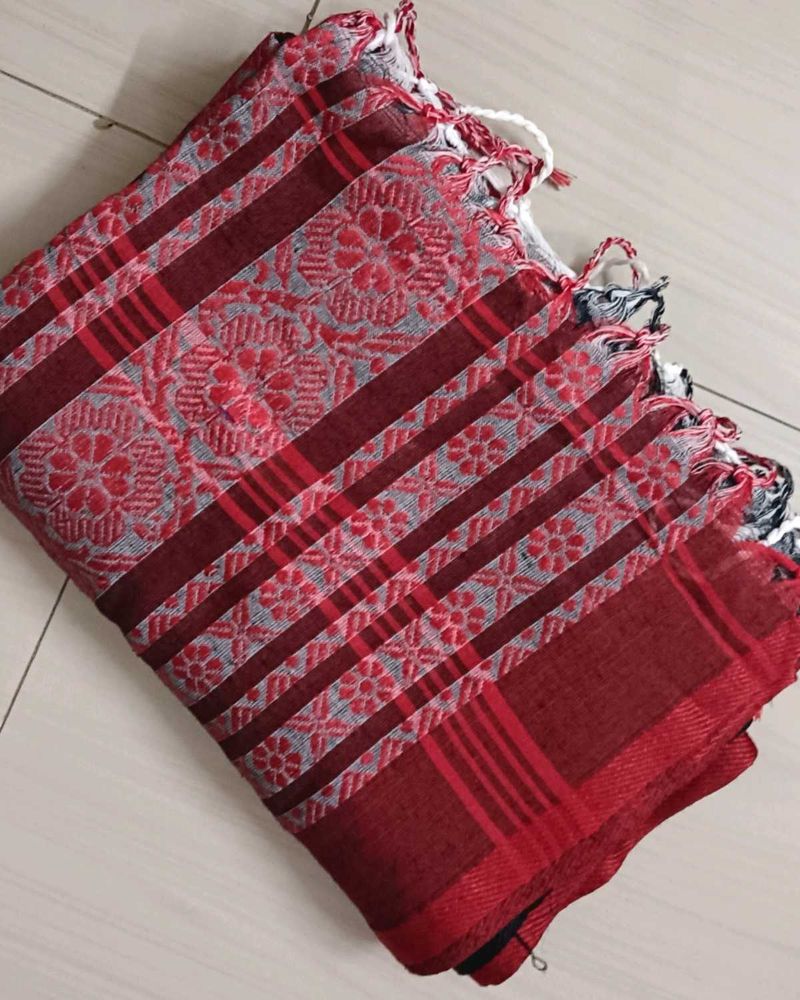 84)Beautiful Red &amp; Grey Begumpuri Saree