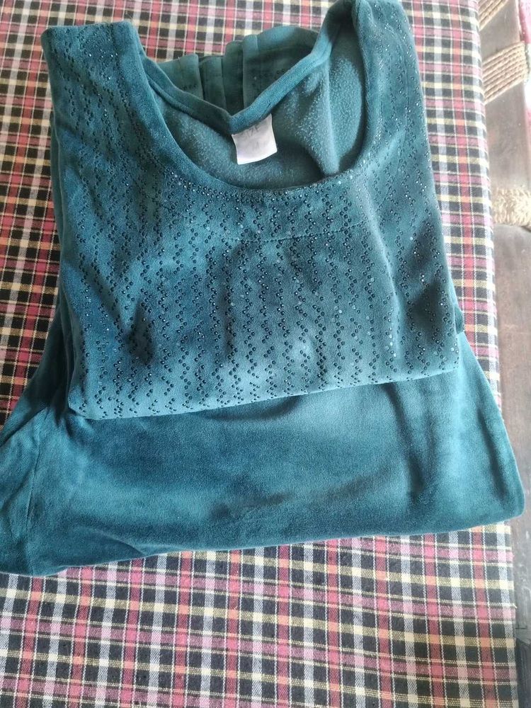 Teal Velvet Kurta Set with Embellishments