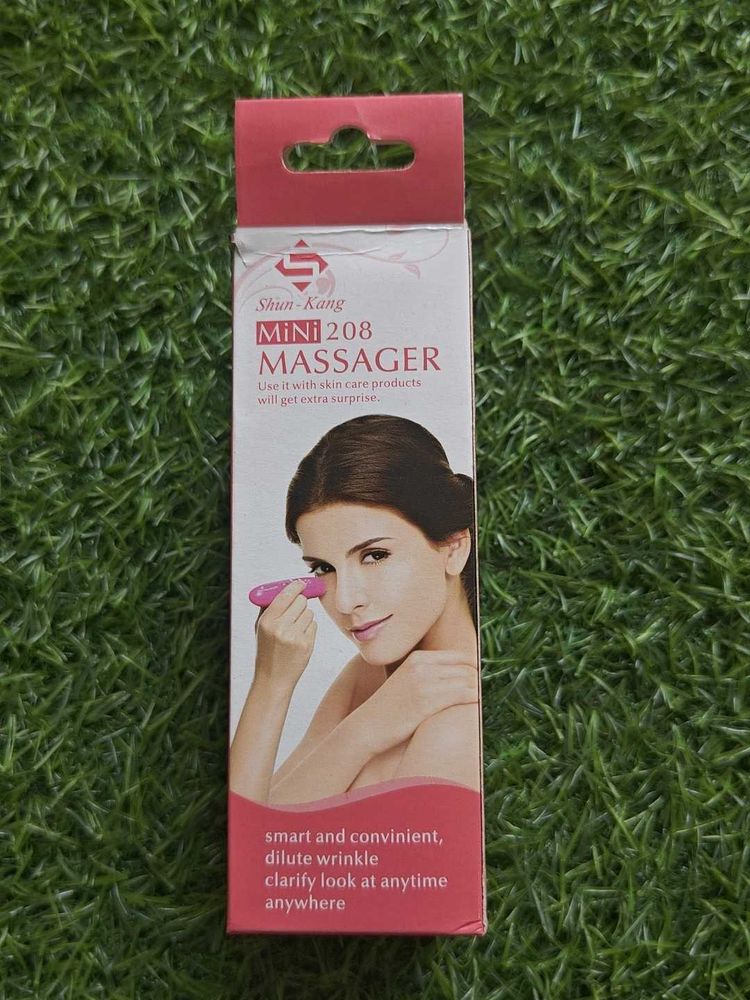 Mini Massager for Skin Care white