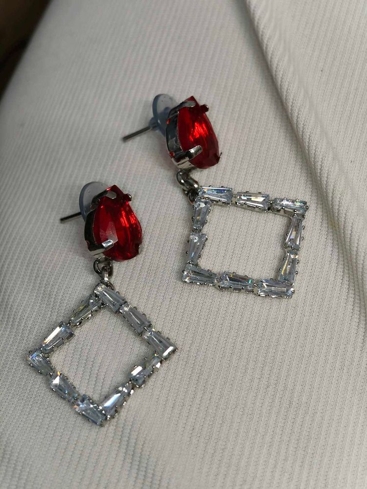 Elegant Red Teardrop Crystal Dangle Earrings