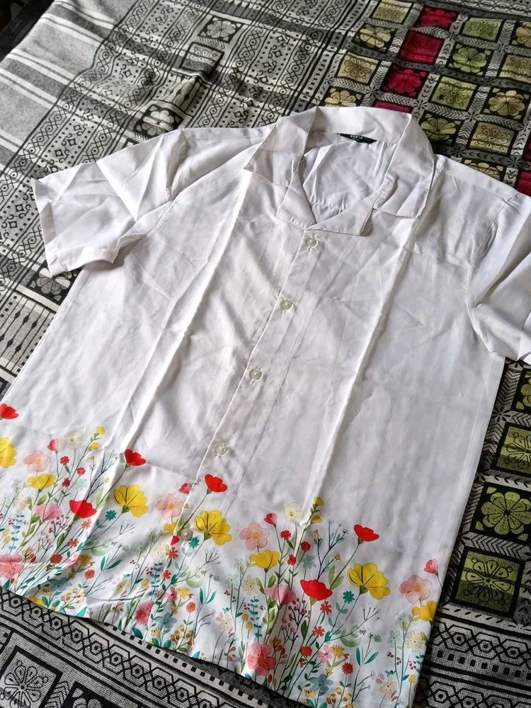 Men's White Short Sleeve Floral Shirt