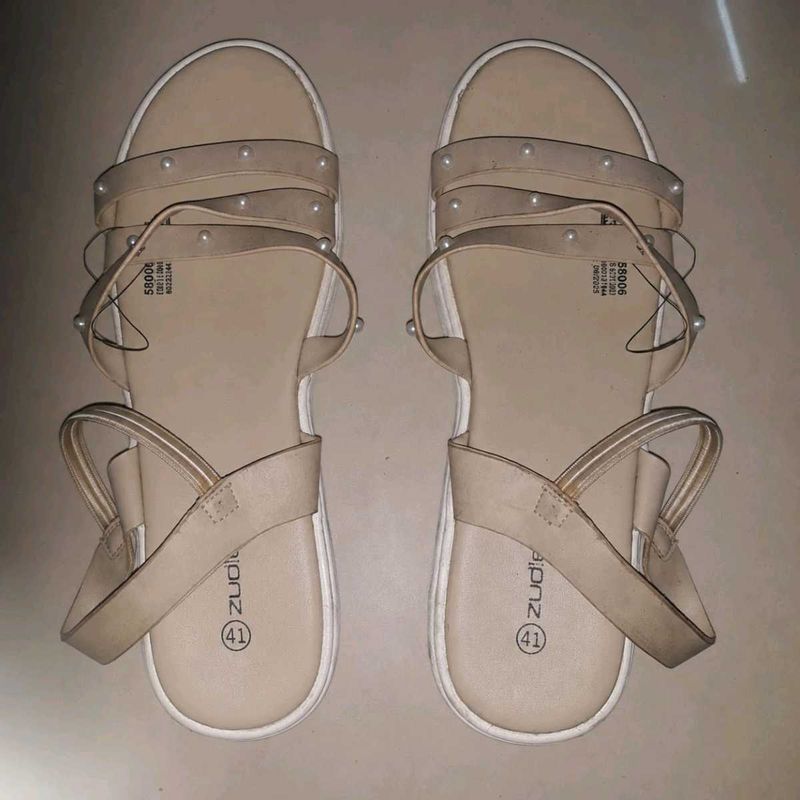 New Zudio Beige Pearl Embellished Flat Sandals