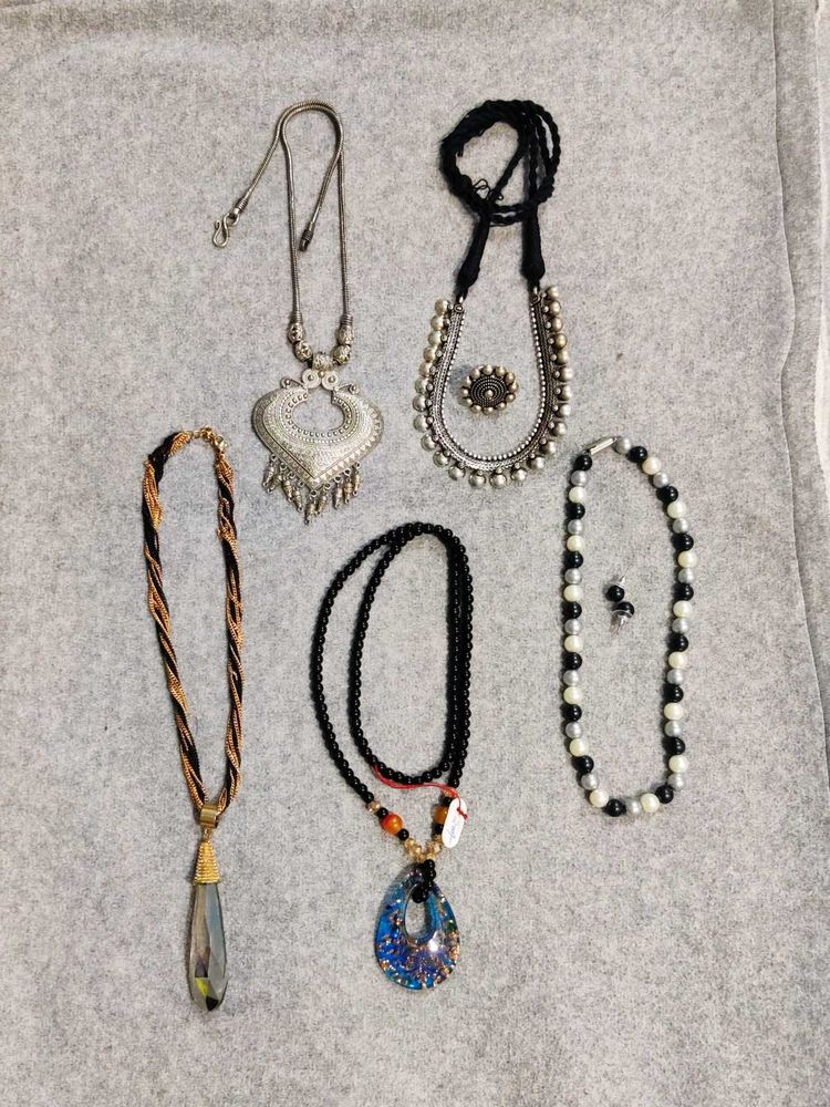 Combo of 5 Chic Neck pieces