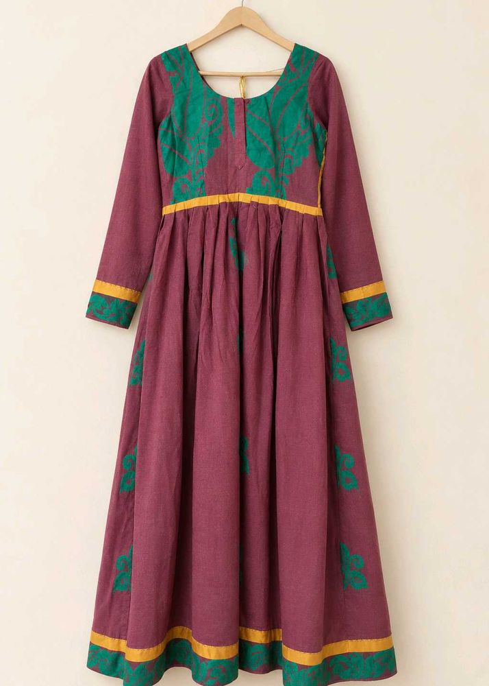 Maroon &amp; Green Traditional Long Gown / Maxi 💚