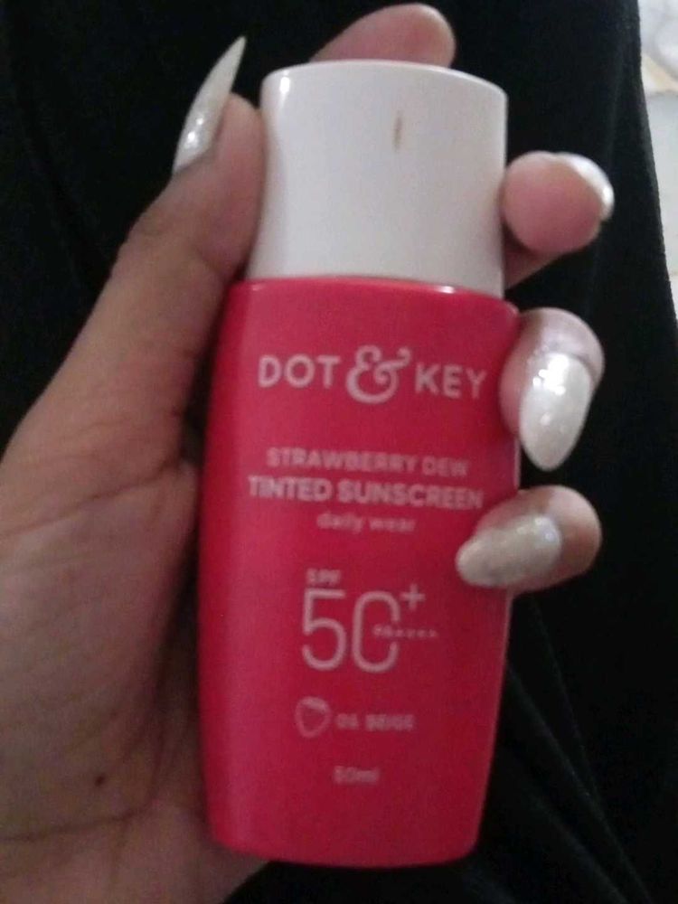 Dot &amp; Key Strawberry Dew Tinted Sunscreen SPF 50+